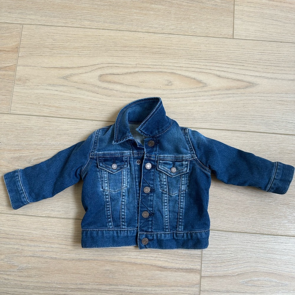 Baby Gap Jean Jacket with lining 6-12 Months